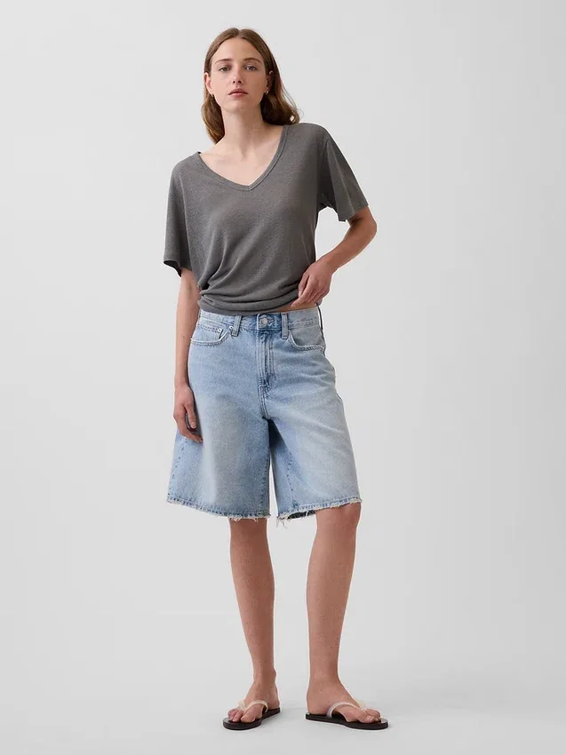 T-shirt met V-hals van linnenmix in relaxte pasvorm