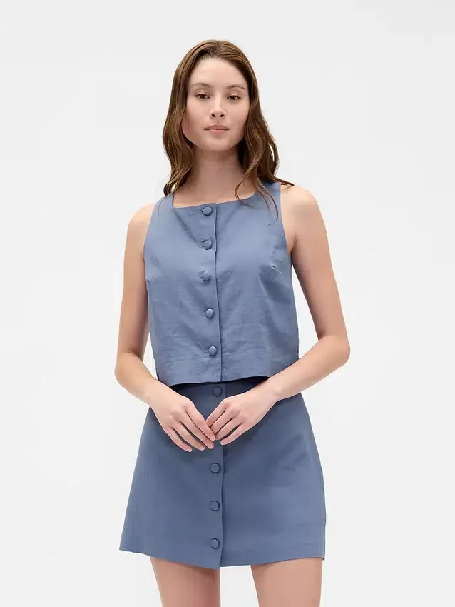Top met knoopsluiting van linnenmix