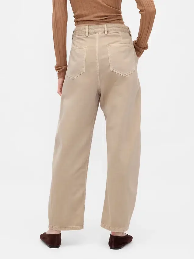 Twill-broek met middelhoge taille en wijde pijpen