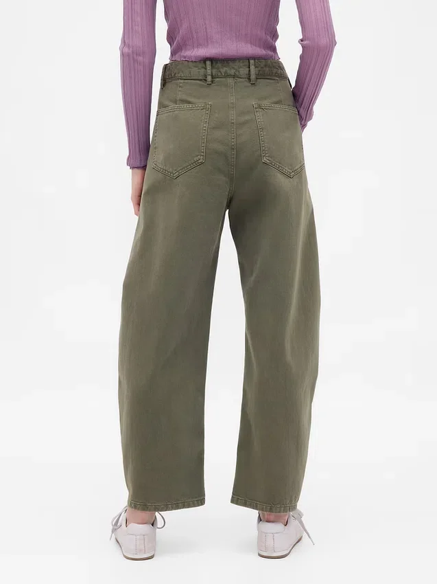 Twill-broek met middelhoge taille en wijde pijpen