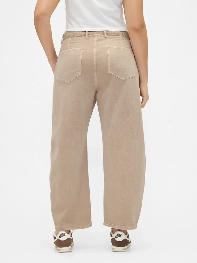 Twill-broek met middelhoge taille en wijde pijpen