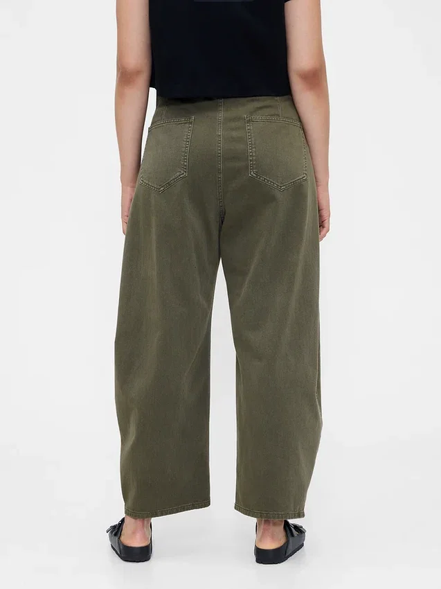 Twill-broek met middelhoge taille en wijde pijpen