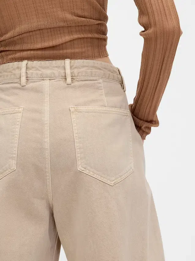 Twill-broek met middelhoge taille en wijde pijpen