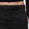 Twill-broek met middelhoge taille en wijde pijpen