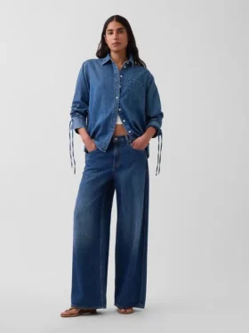 Ultrazacht denim overmaats overhemd met gerimpelde mouwen