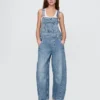 Ultrazachte denim-overall met hoefijzervormige schouderbanden