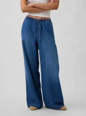 Ultrazachte, ruimvallende Jeans met middelhoge taille