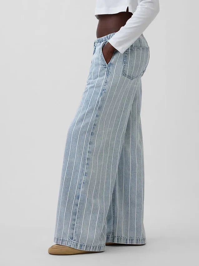 Ultrazachte, ruimvallende Jeans met middelhoge taille