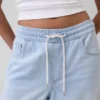 Ultrazachte, ruimvallende Jeans met middelhoge taille