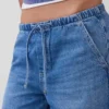 Ultrazachte, ruimvallende Jeans met middelhoge taille