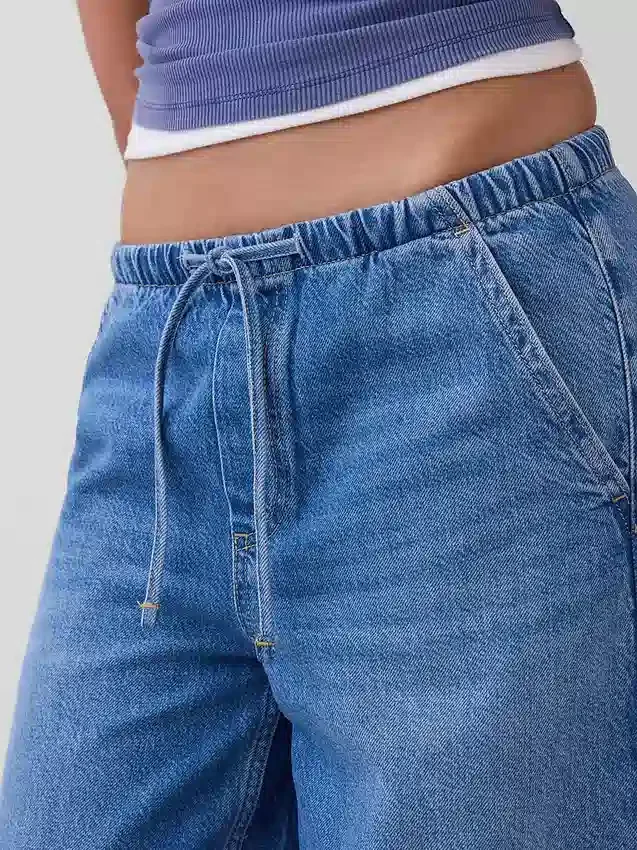 Ultrazachte, ruimvallende Jeans met middelhoge taille