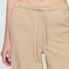 Ultrazachte, ruimvallende Jeans met middelhoge taille