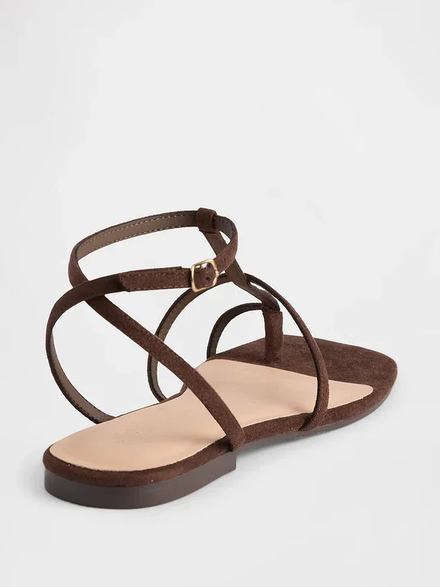 Vegan suède sandalen met T-band
