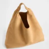 Vegan suède slouchy draagtas