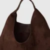 Vegan suède slouchy draagtas