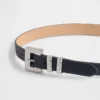 Veganistische riem van leer met kiezelstructuur