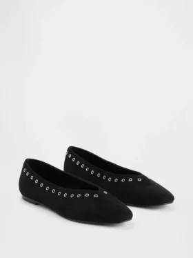Veganistische suède ballerina’s