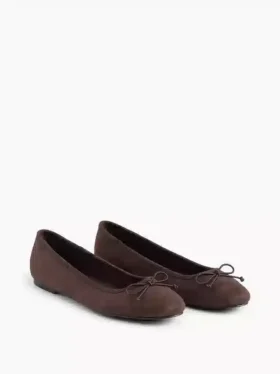 Veganistische suède ballerina’s