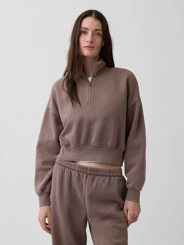 Vintagesoft oversized pullover met halve rits en wigvormige hals