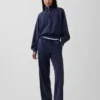Vintagesoft oversized pullover met halve rits en wigvormige hals
