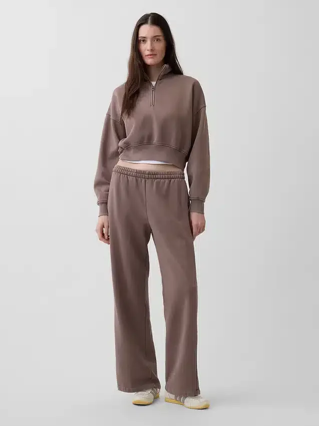Vintagesoft oversized pullover met halve rits en wigvormige hals