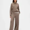 Vintagesoft Sweatshirt met schuine zoom en ronde hals