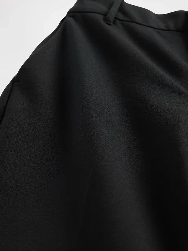 Wijd uitlopende broek met hoge taille van dubbel gebreid