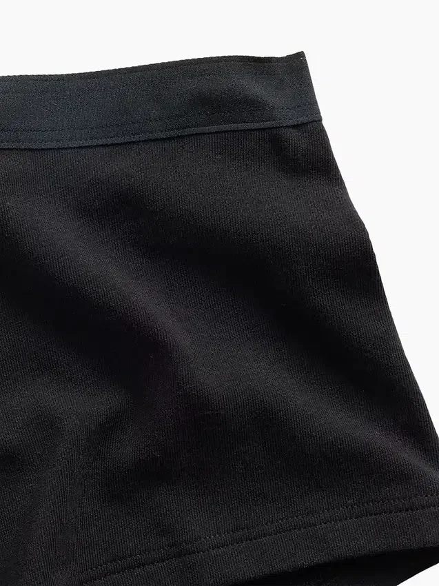 Zachtst biologisch stretchkatoenen shorty