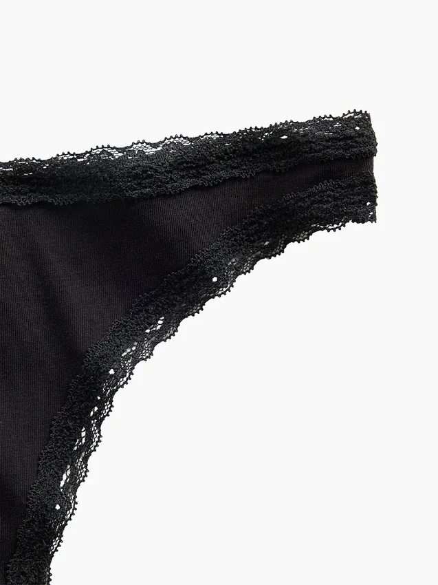 Zachtste biologische stretchkatoenen string met kanten rand