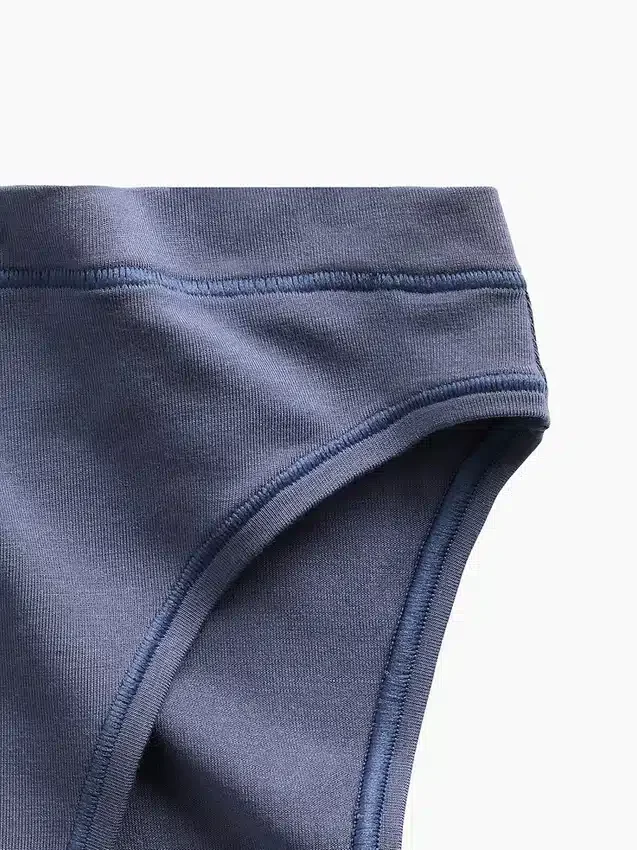 Zachtste modal-bikinibroekje