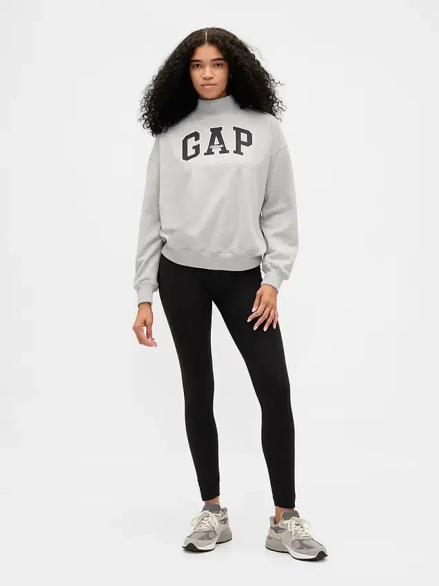 Zwaar French Terry oversized sweatshirt met logo en staande kraag