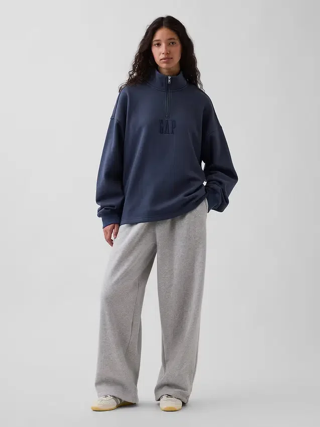 Zware oversized pullover met logo en kwartritssluiting