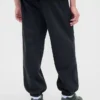 Zware, wijde joggingbroek